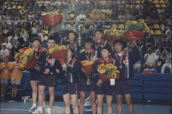 世乒赛的辉煌与传承，四年一届的全球乒乓盛宴