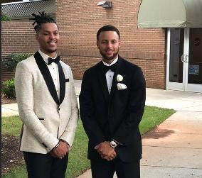 达米恩·李与斯蒂芬·库里，球场内外的不解之缘