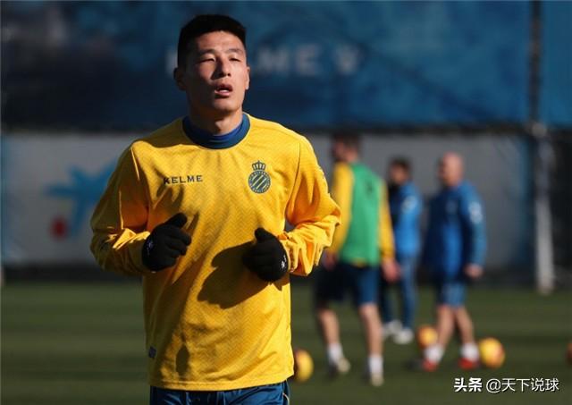 梅西的足球之旅，在西班牙的辉煌与传奇