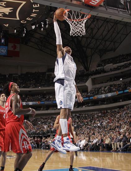 姚明，篮球场上的长臂猿